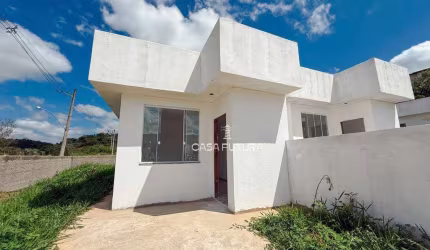 Casa com 2 dormitórios à venda, 60 m² por R$ 250.000,00 - Roma - Volta Redonda/RJ