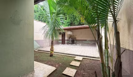 Casa com 2 dormitórios à venda, 128 m² por R$ 299.000,00 - Bairro de Fátima - Barra do Piraí/RJ