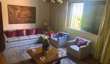 Casa com 3 dormitórios à venda, 255 m² por R$ 1.100.000,00 - Jardim Amália - Volta Redonda/RJ