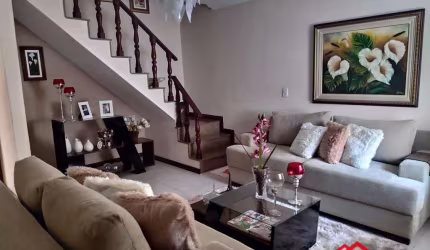 Casa à venda, 153 m² por R$ 650.000,00 - Jardim Belvedere - Volta Redonda/RJ