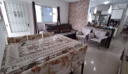 Casa com 3 dorms, Centro, Bertioga - R$ 620 mil, Cod: 949