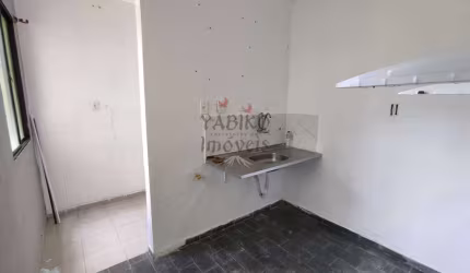 Apartamento com 2 dorms, 01 vaga, bairro das Chácaras Itapanhaú