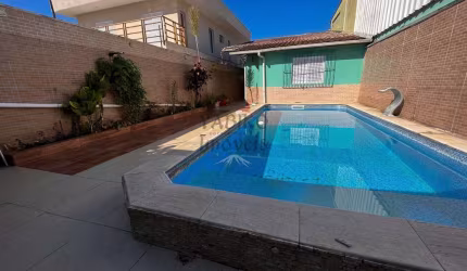 Casa a 400 m da PRAIA, Maitinga, Bertioga.