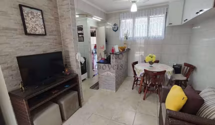 Casa em Világio perto da praia, com piscina e mobiliado.