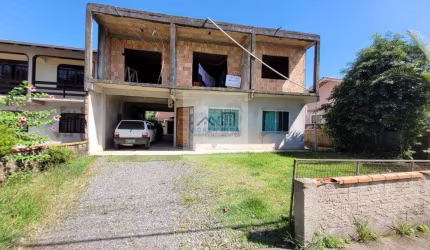 SOBRADO no JARDIM SOFIA com 6 quartos para VENDA, 220 m²