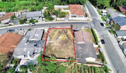 Terreno PLANO medindo 460m² com 16,53 metros de frente no São Gabriel em Colombo