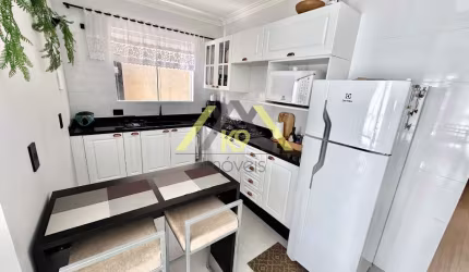 Linda casa com SUITE e amplo terreno no Maracanã em Colombo