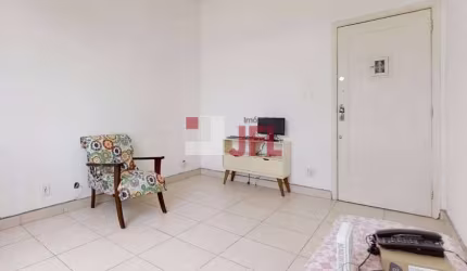 Apartamento 2 quartos com dependência - Rua Intendente Cunha Menezes - Méier