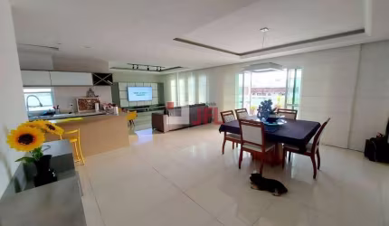 Cobertura Duplex 3 quartos com 3 suítes - 340 m² com mais valia legalizada e 3 vagas cobertas - Recreio - RJ