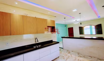 Casa linear reformada 2 quartos com 600 m² mais um terreno plano com 600 m² ambos com RGI
