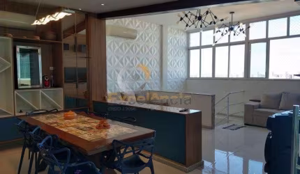 Cobertura duplex com 3 quartos, 230m², Pitangueiras!