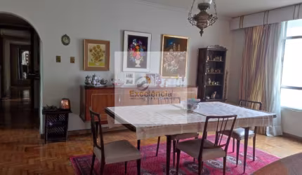 Apartamento com 4 quartos,  210m², na Graça!