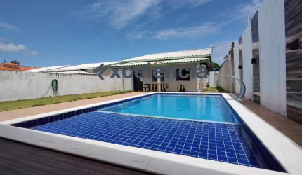 Casa térrea com 3 quartos, terreno com 360m2, em Barra do Jacuípe!