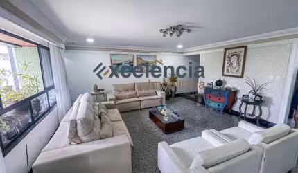 Apartamento com 4 quartos, 240m2 de área construída, na Pituba!