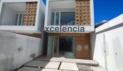 Casa duplex com 3 suítes, 130m2 em Vilas do Atlântico!