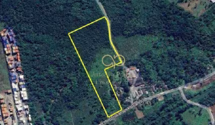 Área Retroportuária com projeto Pátio de Caminhões Backwater area