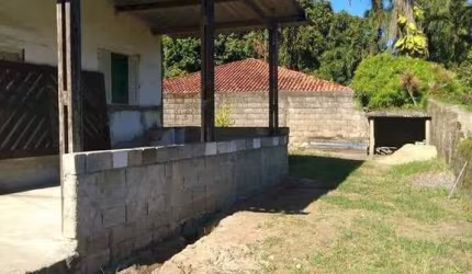 Casa com 3 quartos à venda no Jardim Umuarama, Itanhaém  por R$ 300.000