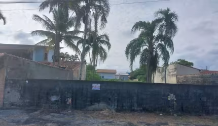 Terreno com otima localização- LADO PRAIA