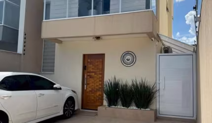 Sobrado Residencial - Ótima Localização