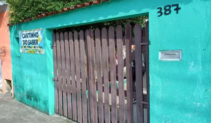 Casa Residencial - Ótima Localização