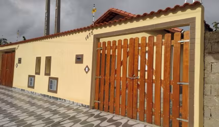 Casa Residencial - Ótima Localização