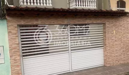 Casa para Venda em Mongaguá, Centro, 3 dormitórios, 2 suítes, 3 banheiros, 2 vagas