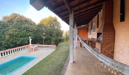Chácara com 4 dormitórios à venda, 3700 m² por R$ 1.600.000,00 - Vale Verde - Valinhos/SP