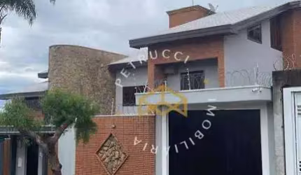 Casa com 5 dormitórios à venda, 350 m² por R$ 2.200.000,00 - Jardim Santa Helena - Mogi Mirim/SP