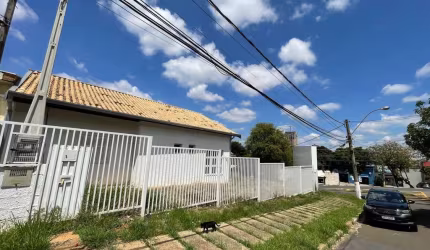 ÓTIMA CASA COMERCIAL NA CHACARA DA BARRA 760 MIL