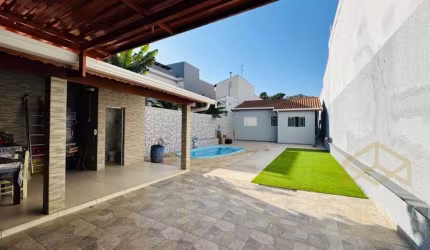 Casa com 2 dormitórios à venda, 145 m² por R$ 680.000,00 - Vila Marieta - Campinas/SP