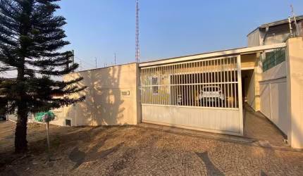 CASA À VENDA COM 3 QUARTOS NO PARQUE SÃO QUIRINO, CAMPINAS/SP