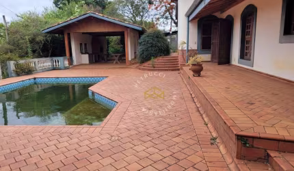 Casa com 4 dormitórios à venda, 410 m² por R$ 2.800.000,00 - Recanto Amapola - Bragança Paulista/SP