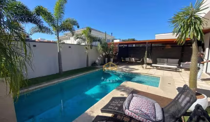 Casa com 3 dormitórios à venda, 350 m² por R$ 4.599.000,00 - Joapiranga - Valinhos/SP