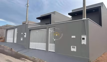 Casa a venda no Residencial Terras de Friburgo