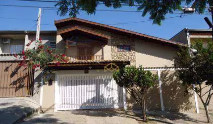 Casa com 3 dormitórios à venda, 315 m² por R$ 990.000,00 - Vila Aeroporto - Campinas/SP