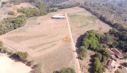 Sítio com 2 dormitórios à venda, 100762 m² por R$ 2.500.000,00 - Rincão - Santo Antônio de Posse/SP