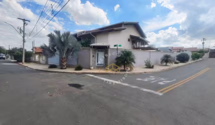 Casa com 5 dormitórios à venda, 445 m² - Jardim América - Paulínia/SP