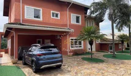 Casa à venda no Condomínio Terras do Caribe em Valinhos/SP