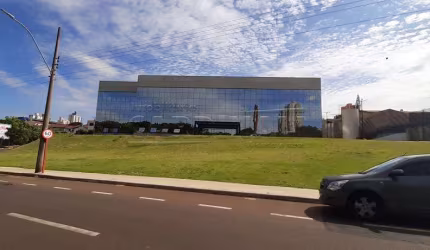 Comercial Prédio em São Carlos