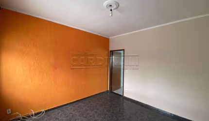 Casa com 2 dormitórios sendo 1 suíte no Jardim Centenário em São Carlos