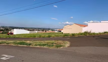 Terreno Padrão em Descalvado