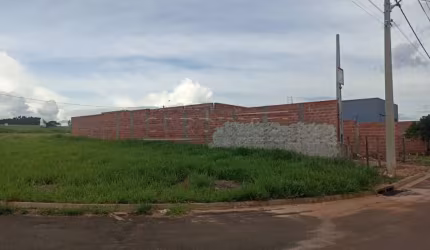 Terreno Padrão em São Carlos