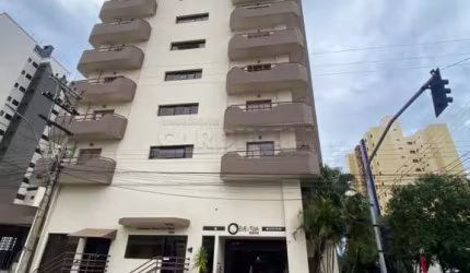 Apartamento com 3 dormitórios sendo 1 suíte no Centro em São Carlos