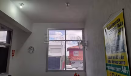 Comercial Prédio com Condomínio em São Carlos