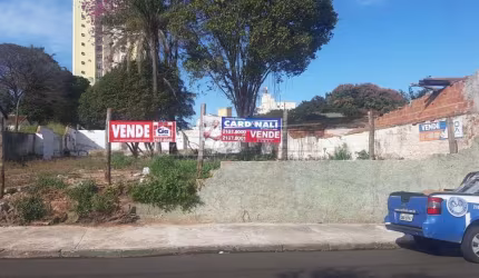 Terreno Padrão em São Carlos