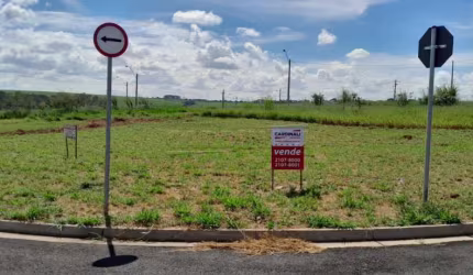 Terreno Padrão em São Carlos