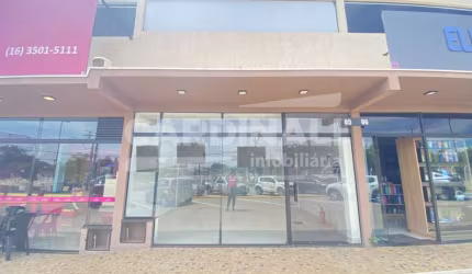 Comercial Sala / Salão com Condomínio em São Carlos