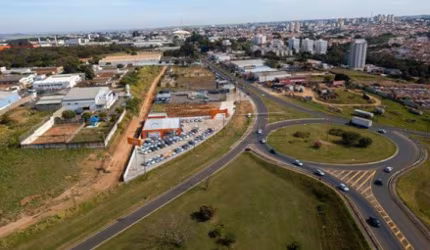 Imóvel bem localizado