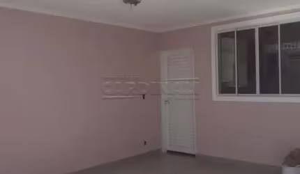 Excelente casa em ótima localização.