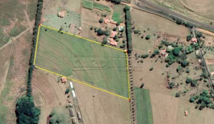Rural Área com Condomínio em São Carlos